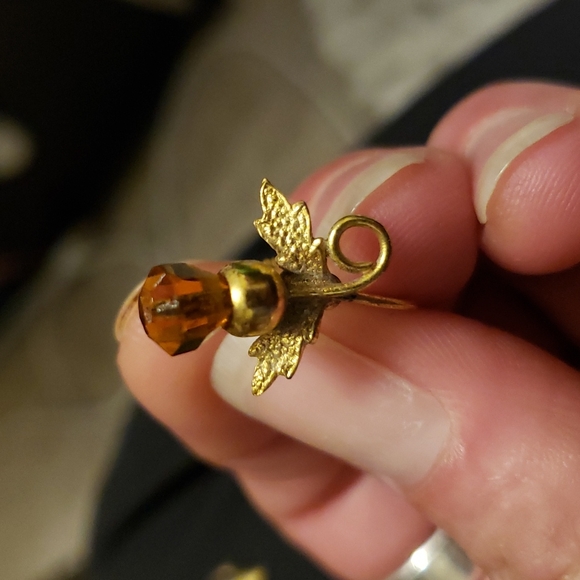 WBS Signed Ward Brothers vintage clip errings - Picture 2 of 3